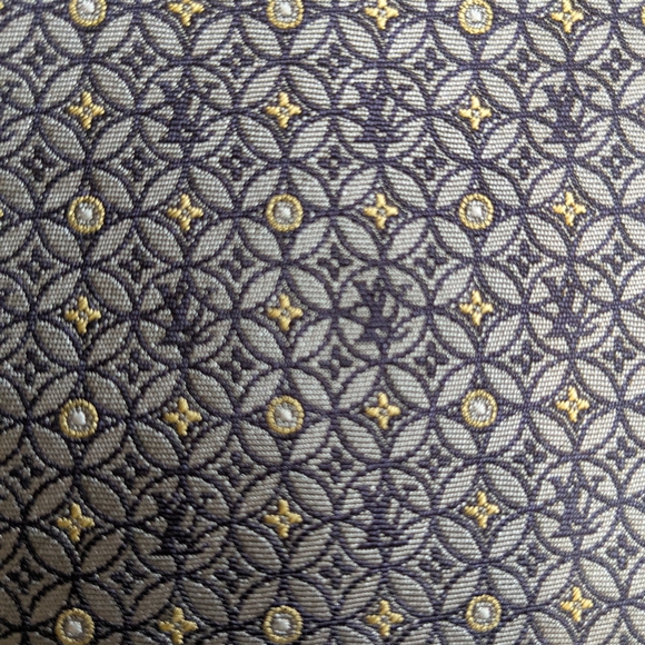 Louis Vuitton Blue Geometric Men's Tie - Picture 5 of 5